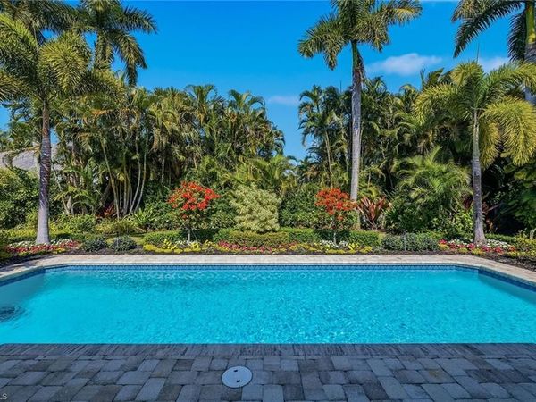 517 Turtle Hatch LN , NAPLES, FL 34103