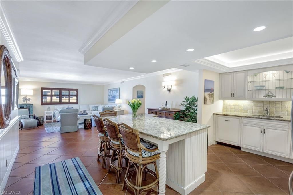 1919 Gulf Shore Blvd N, Unit 603, Naples, FL 34102 Photo