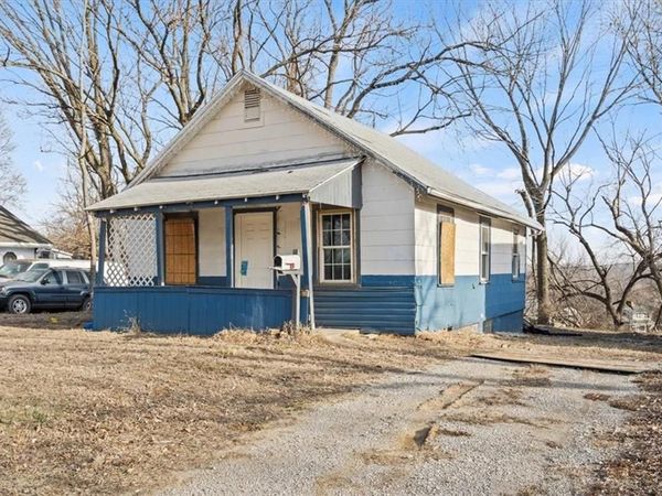 547 Blue Ridge Boulevard, Kansas City, MO 64125