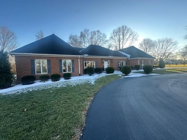 2459 Ewing Ford Road, Bowling Green, KY 42103