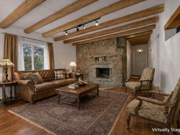 436 Apodaca Hill Street , Santa Fe, NM 87501