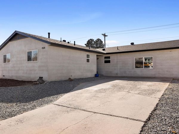 4508 Douglas Macarthur Road NE, Albuquerque, NM 87110