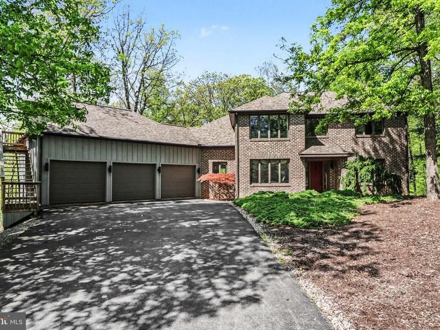 4712 Great Oak Lane, Harrisburg, PA 17110 Main Photo