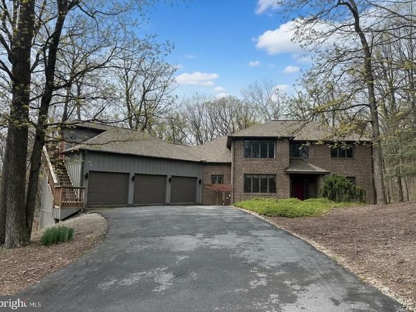 4712 GREAT OAK LANE, HARRISBURG, PA 17110