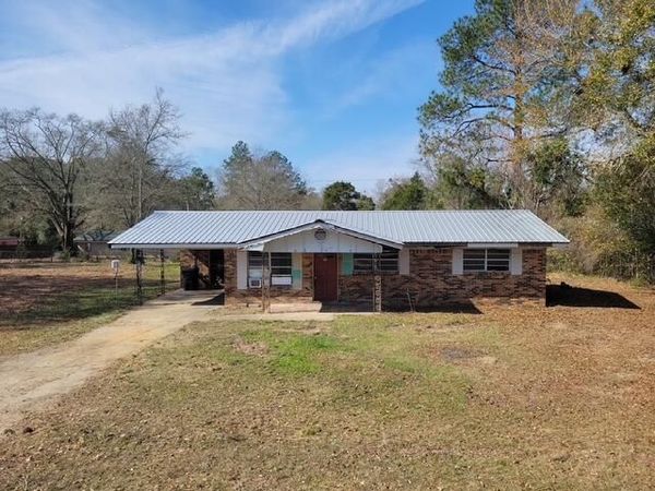 75 Blueberry Drive, Laurel Hill, FL 32567