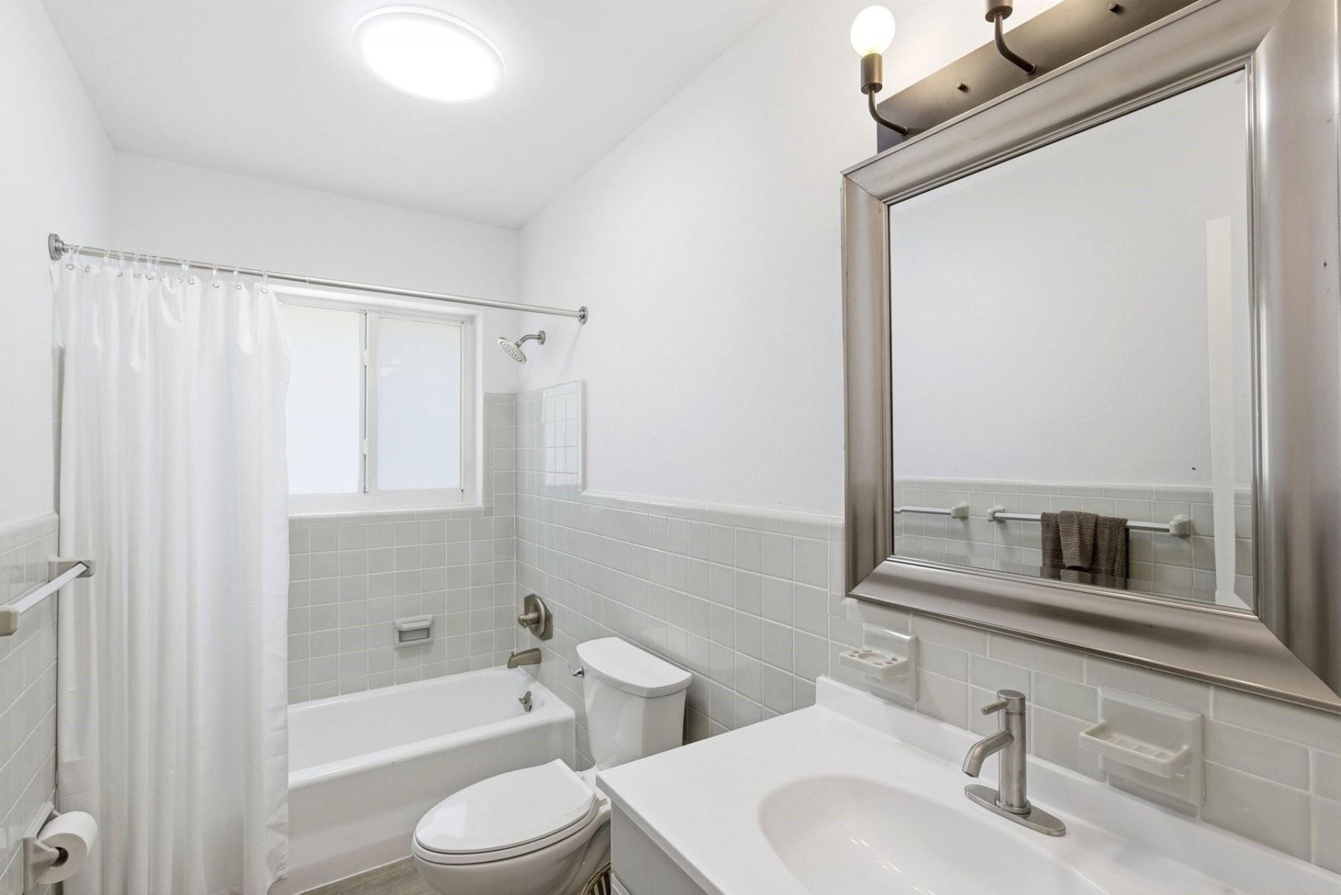 861 NE 9th Avenue, Pompano Beach, FL 33060 Photo