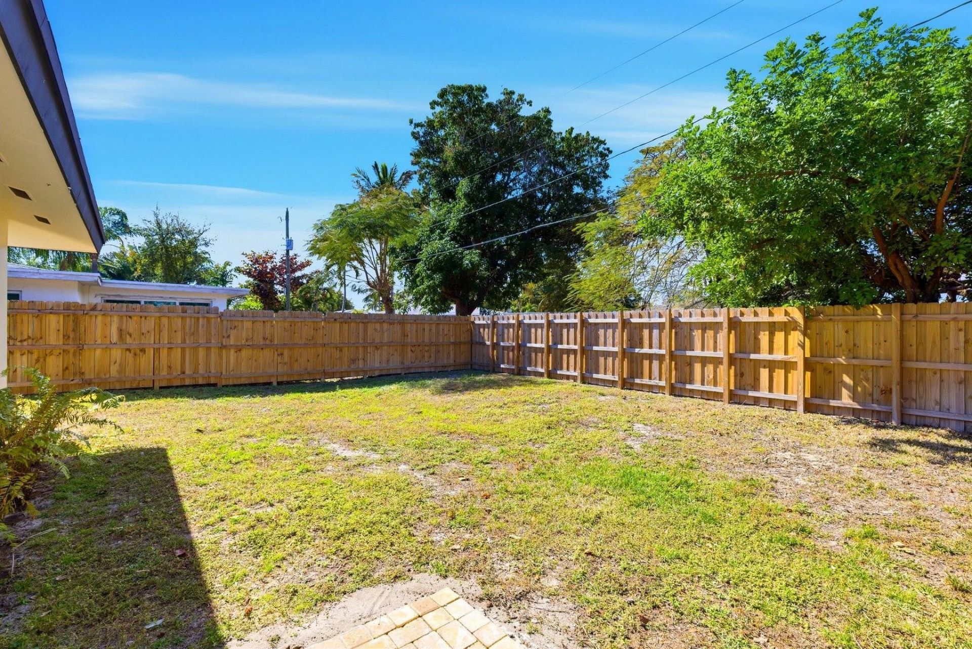 861 NE 9th Avenue, Pompano Beach, FL 33060 Photo