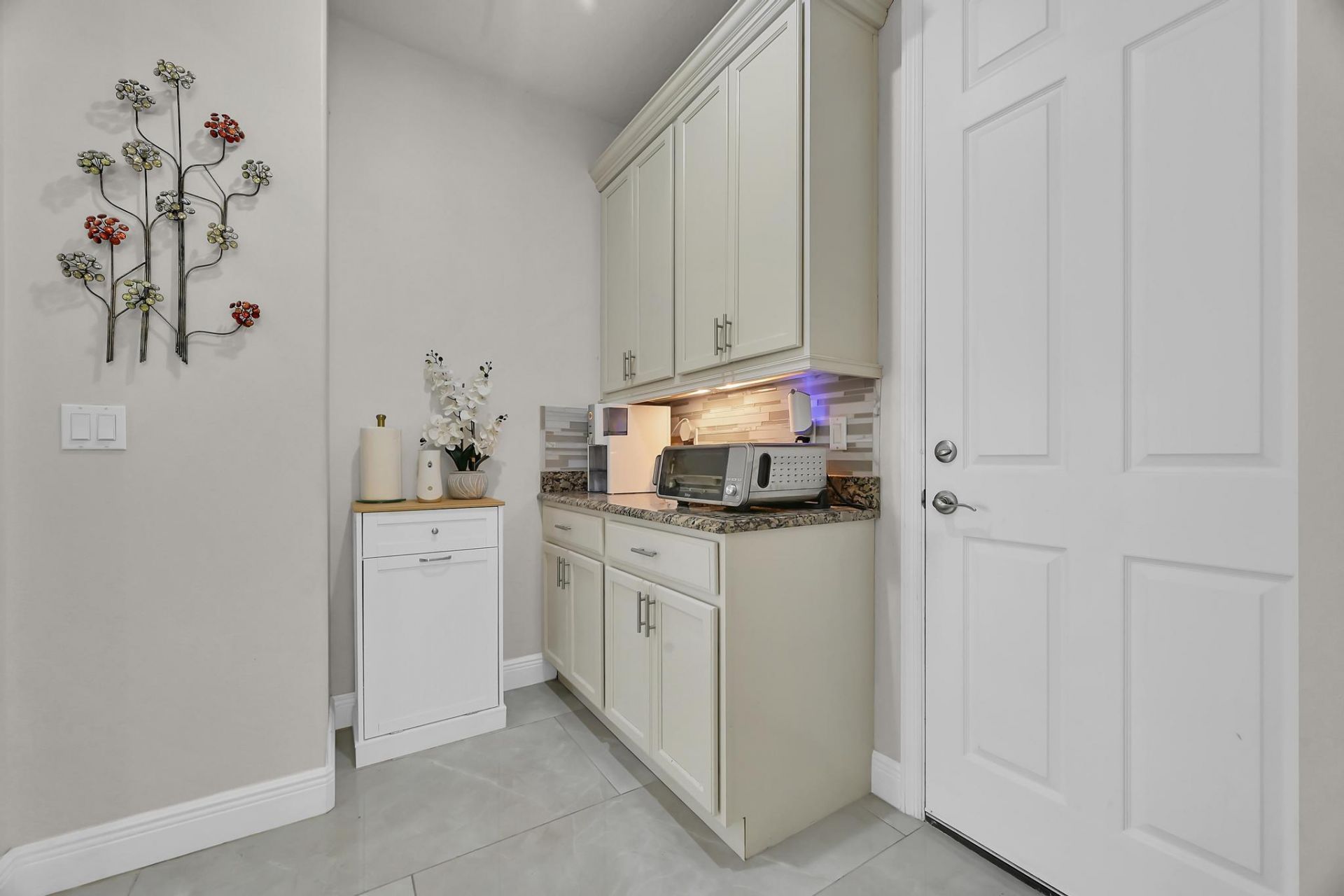 11555 SW Apple Blossom Trail, Port Saint Lucie, FL 34987 Photo