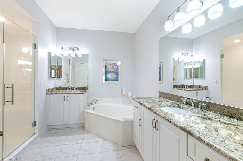 2033 Crestview Way, Unit 104, Naples, FL 34119 Photo