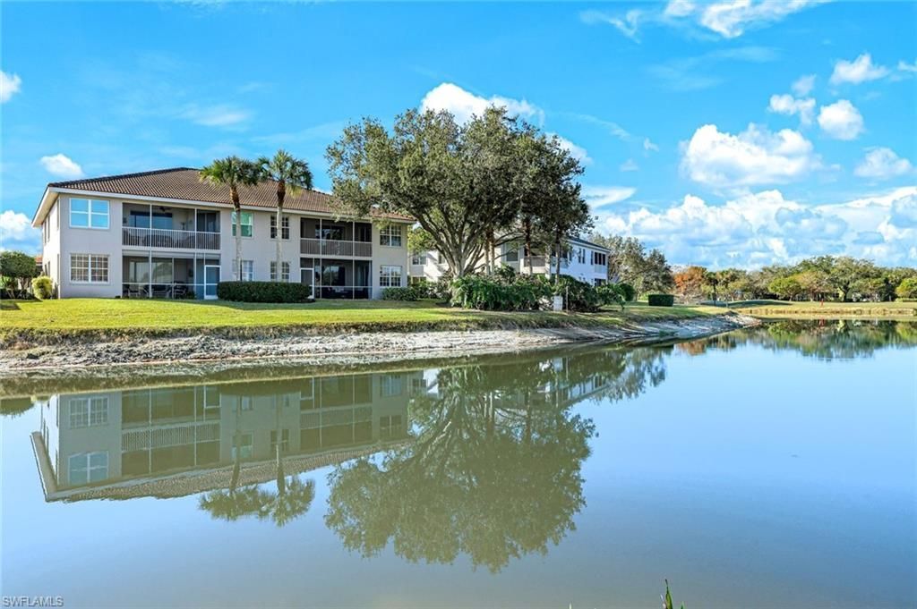 2033 Crestview Way, Unit 104, Naples, FL 34119 Photo