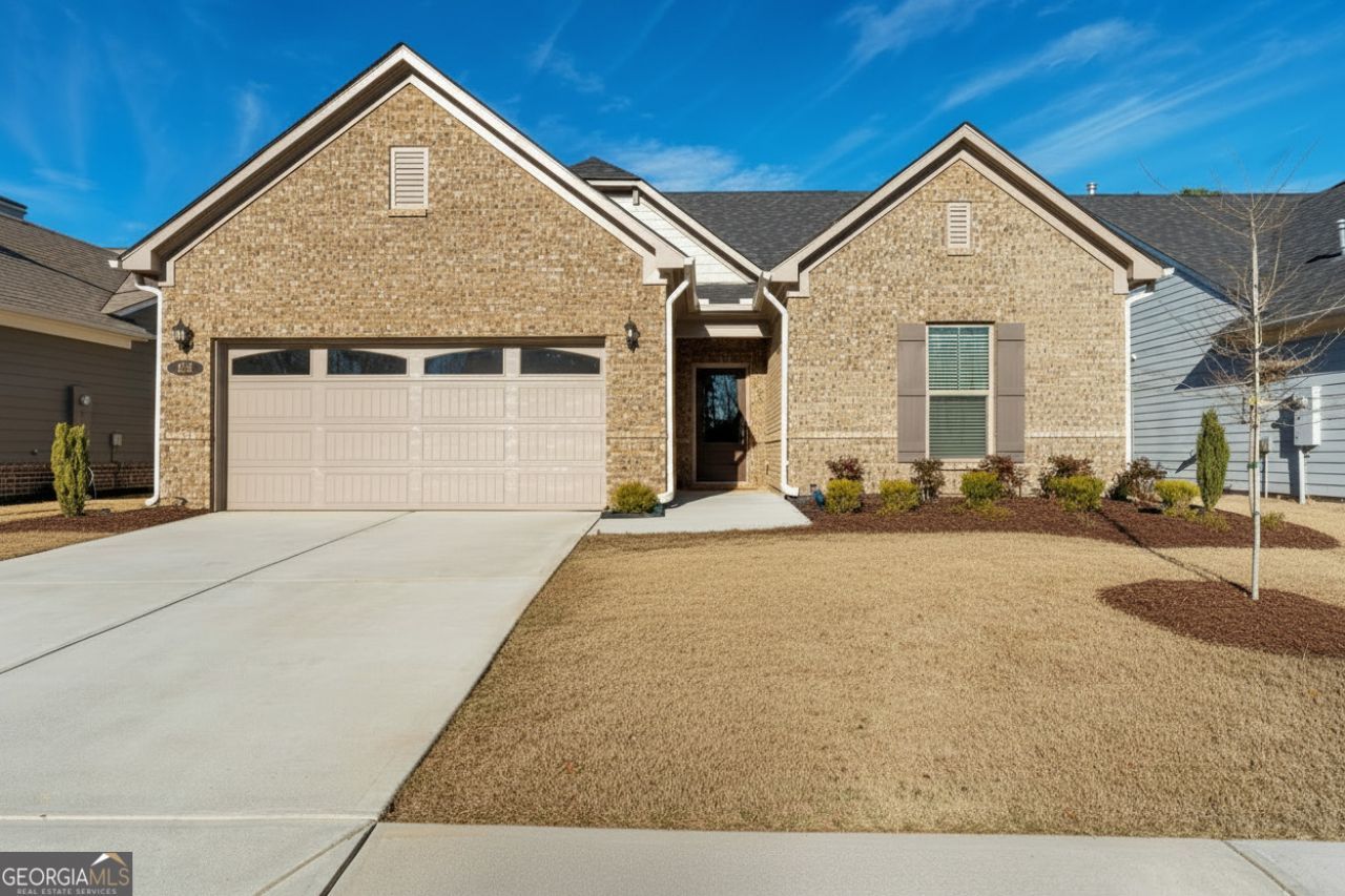 454 Bandon Way, Peachtree City, GA 30269 Main Photo