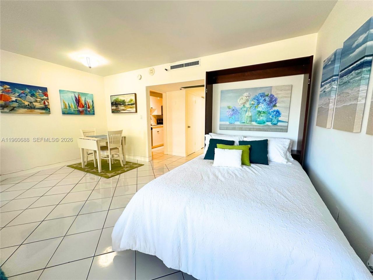 100 Lincoln Rd , Unit 307, Miami Beach, FL 33139 Photo