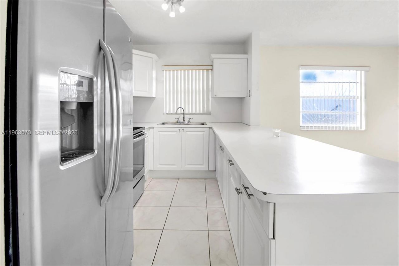 11324 SW 187th Ter, Miami, FL 33157 Photo