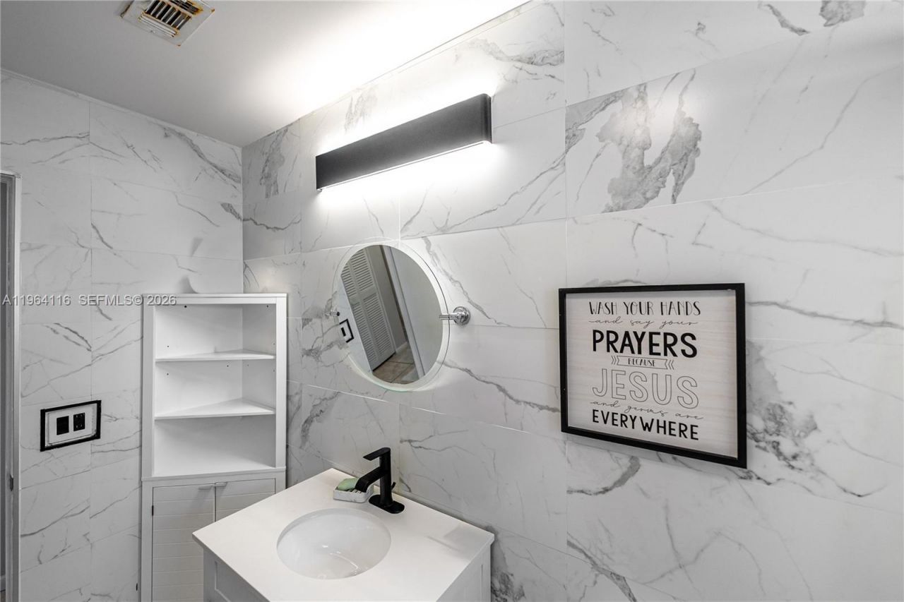 16794 Royal Poinciana Dr, Weston, FL 33326 Photo