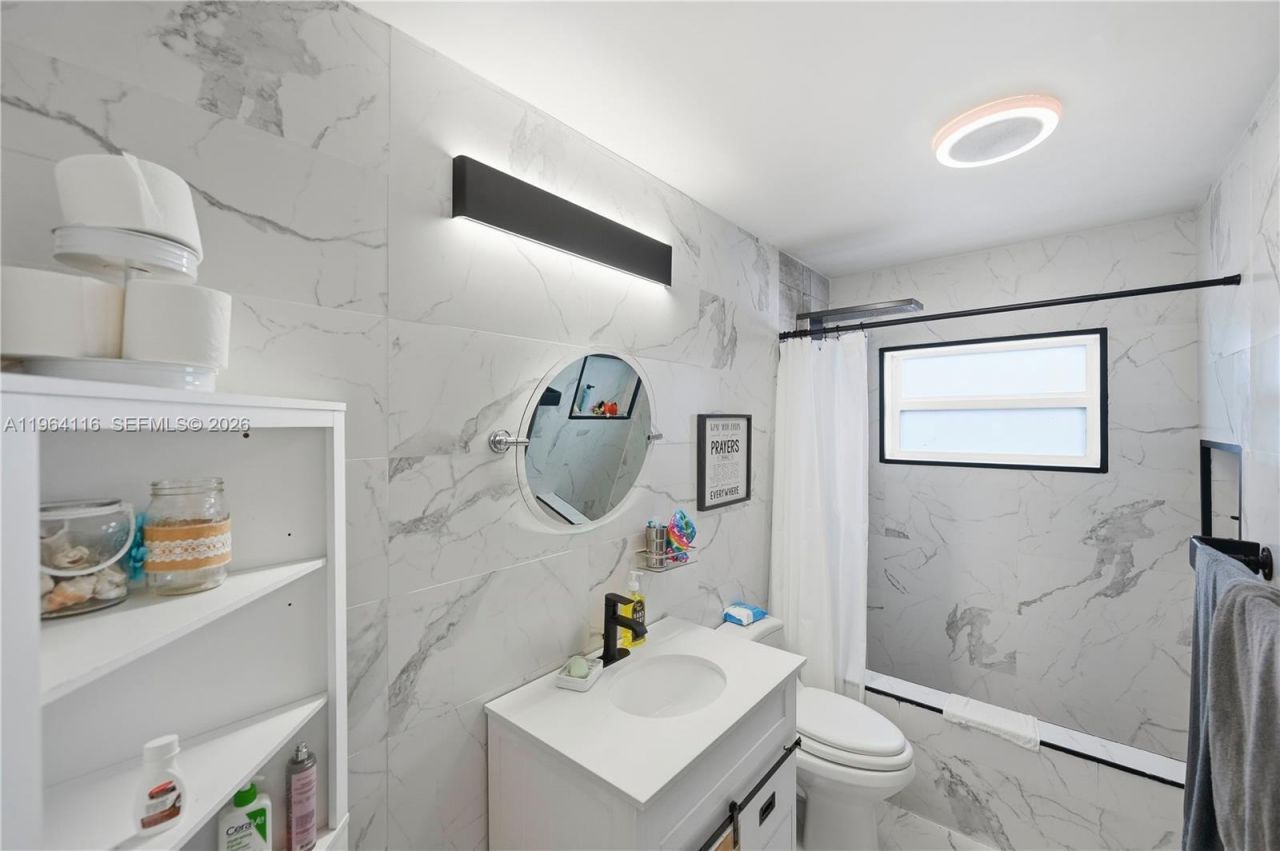 16794 Royal Poinciana Dr, Weston, FL 33326 Photo