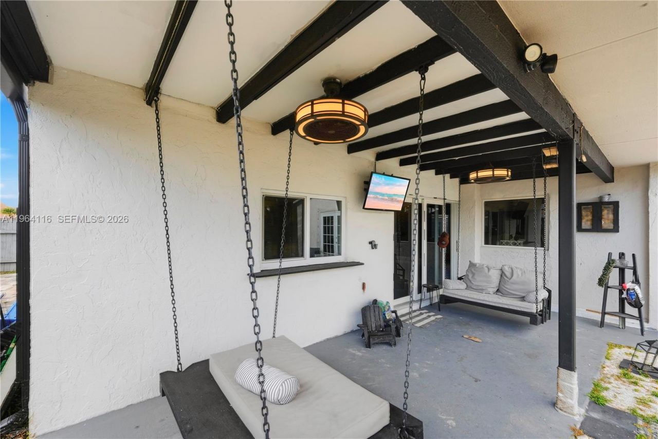 16794 Royal Poinciana Dr, Weston, FL 33326 Photo