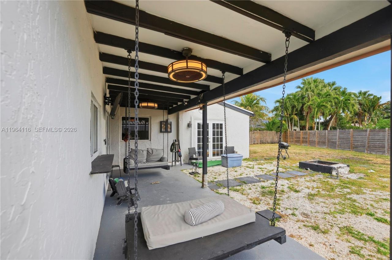 16794 Royal Poinciana Dr, Weston, FL 33326 Photo