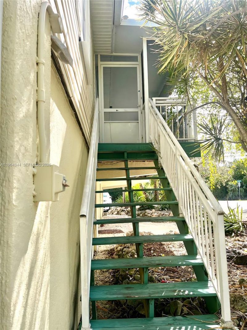 31107 Avenue I, Big Pine Key, FL 33043 Photo