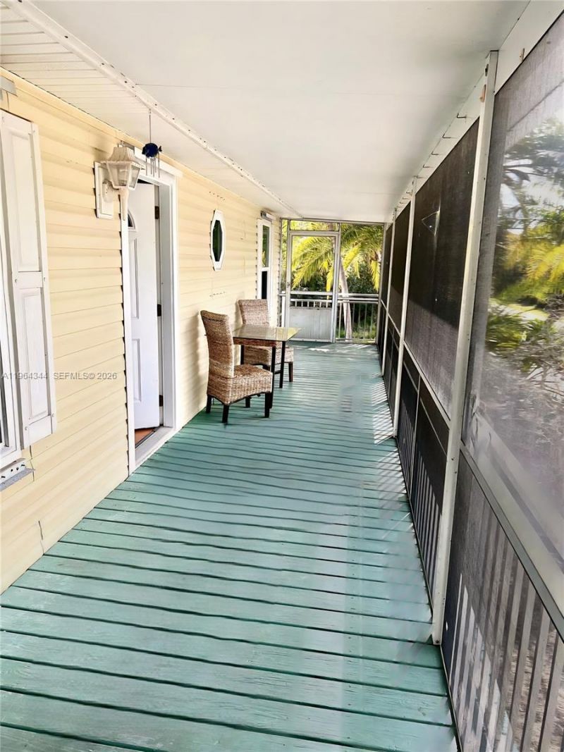 31107 Avenue I, Big Pine Key, FL 33043 Photo