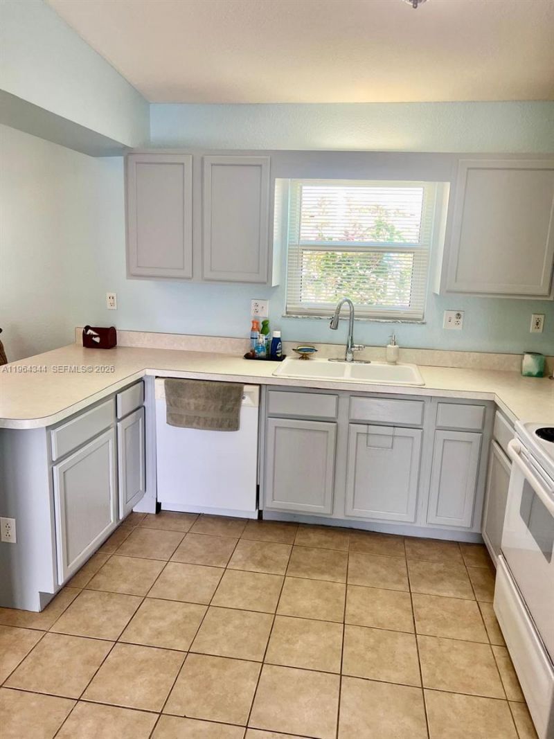 31107 Avenue I, Big Pine Key, FL 33043 Photo