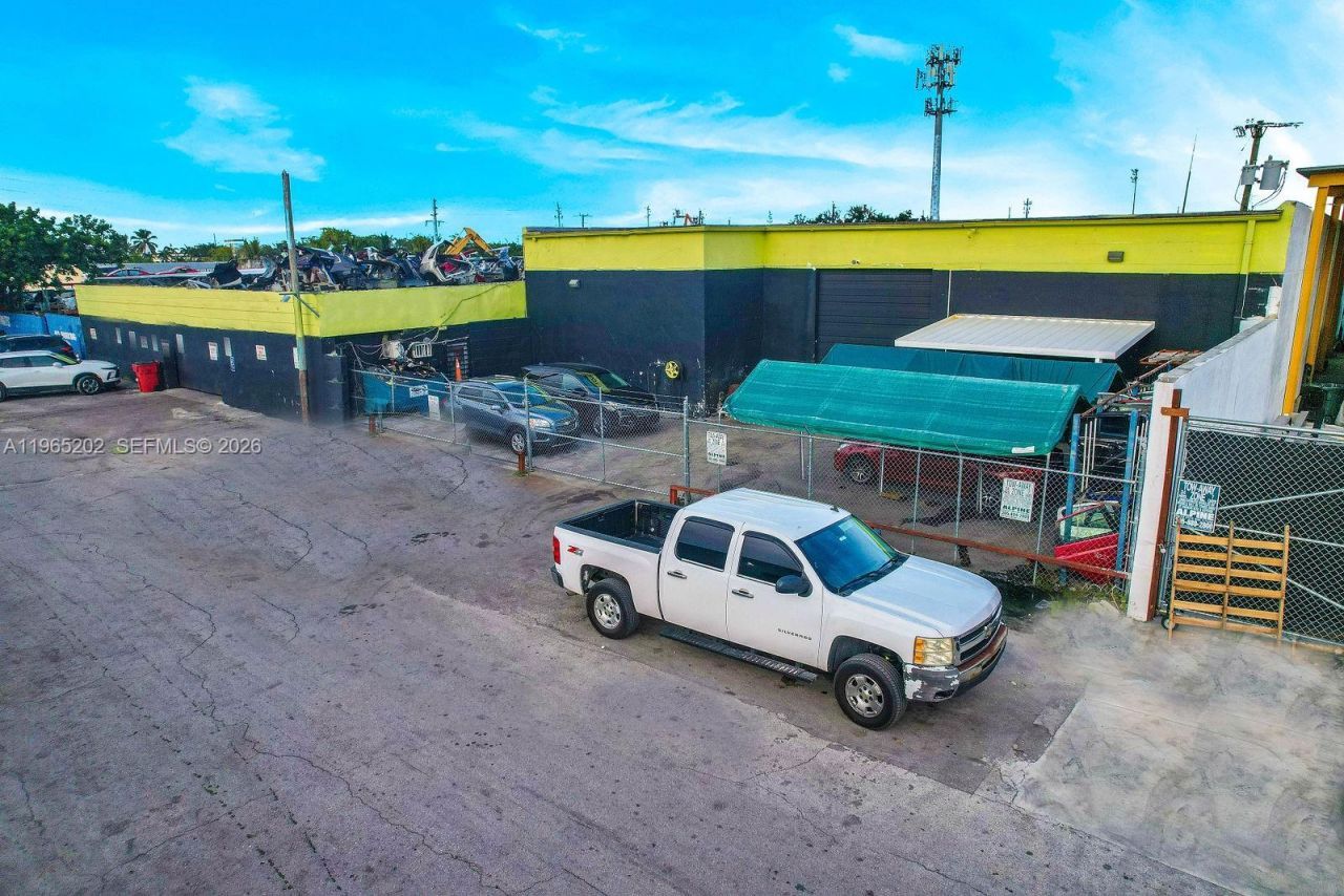 Please Call For Address, Hialeah, FL 33013 Photo
