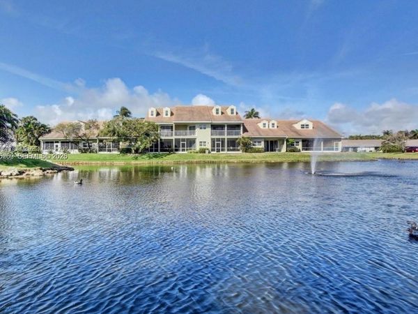 51 N lakeshore dr, Unit 51, Hypoluxo, FL 33462