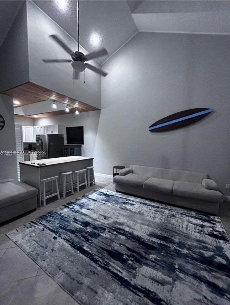 51 N Lakeshore Dr, Unit 51, Hypoluxo, FL 33462 Photo