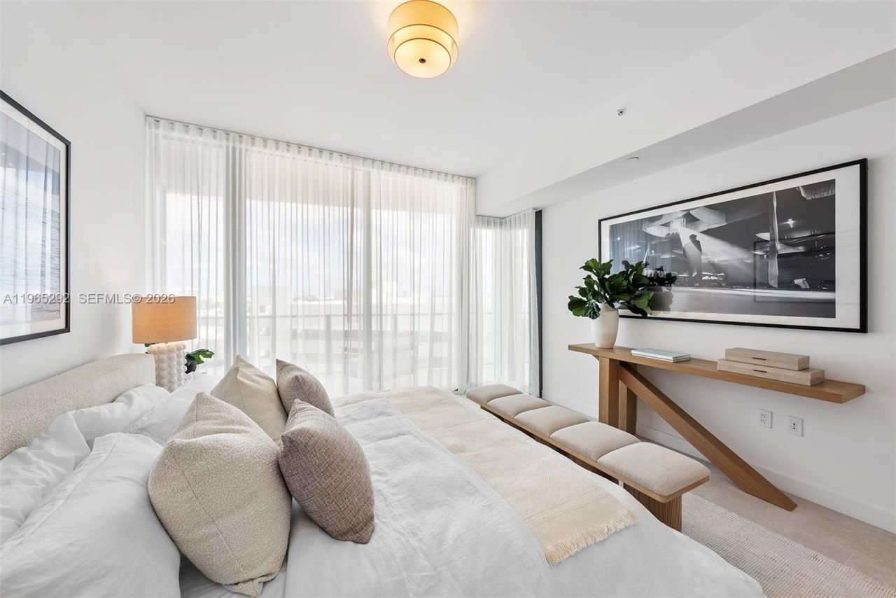 500 Alton Rd, Unit 901, Miami Beach, FL 33139 Photo