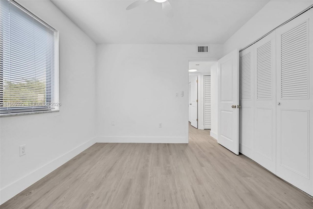 1530 SW 2nd St, Unit 301, Miami, FL 33135 Photo