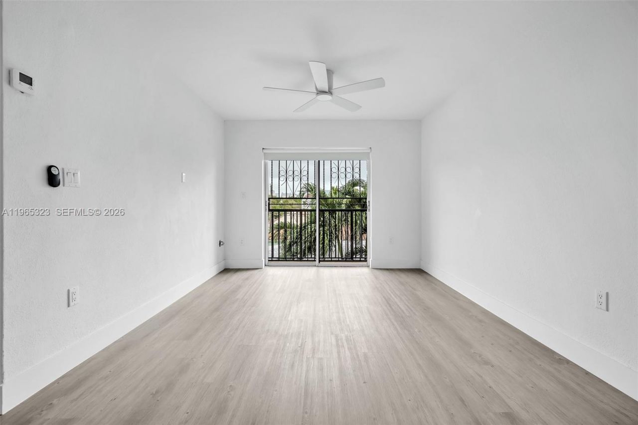 1530 SW 2nd St, Unit 301, Miami, FL 33135 Photo