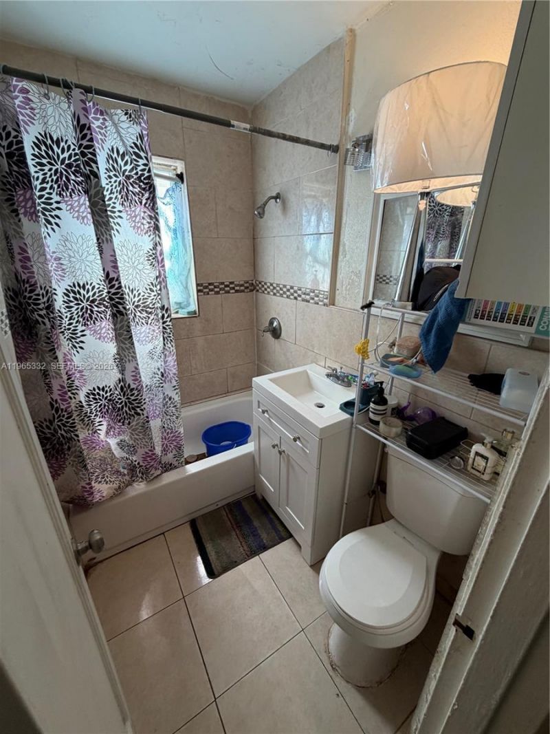 540 NW 119th St, Miami, FL 33168 Photo