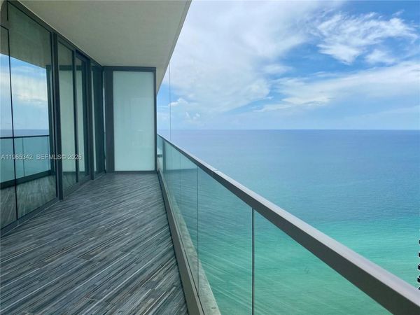 18975 Collins Ave, Unit 3605, Sunny Isles Beach, FL 33160