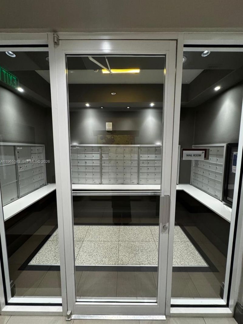 2525 SW 3rd Ave, Unit 903, Miami, FL 33129 Photo