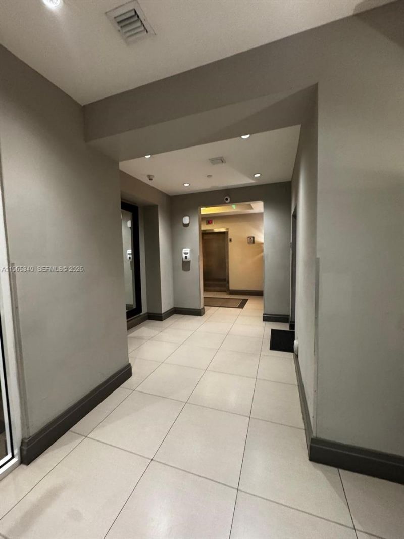 2525 SW 3rd Ave, Unit 903, Miami, FL 33129 Photo