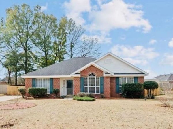 9613 Oak Forrest Place, Mobile, AL 36695