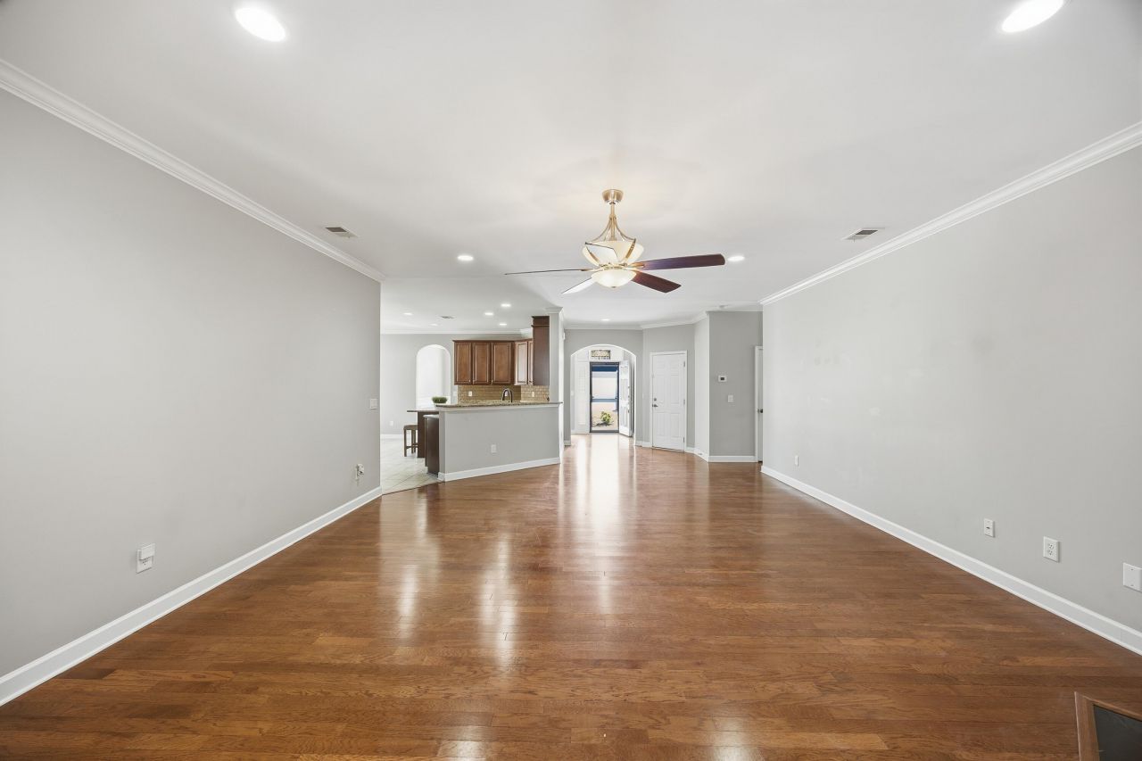 236 Berwick Drive Photo 10