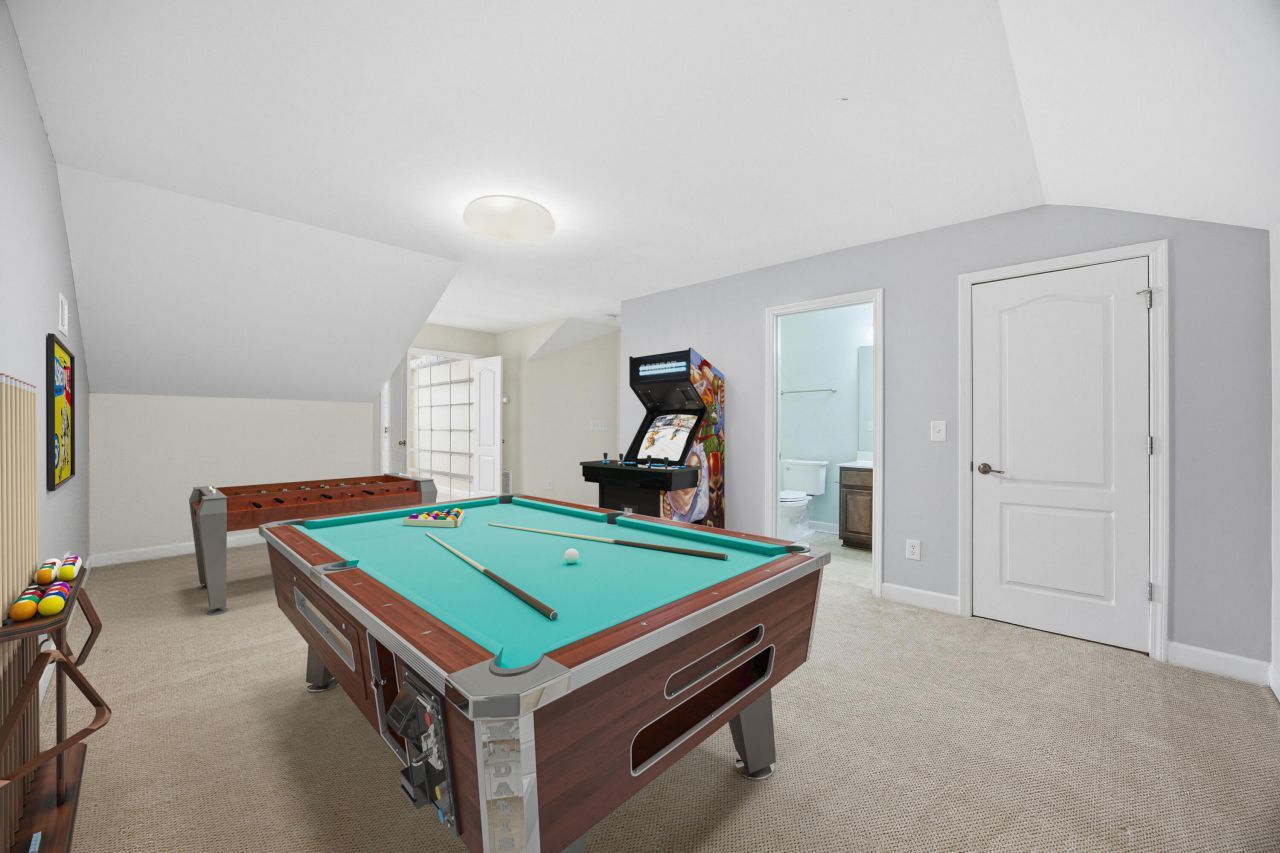 236 Berwick Drive Photo 17