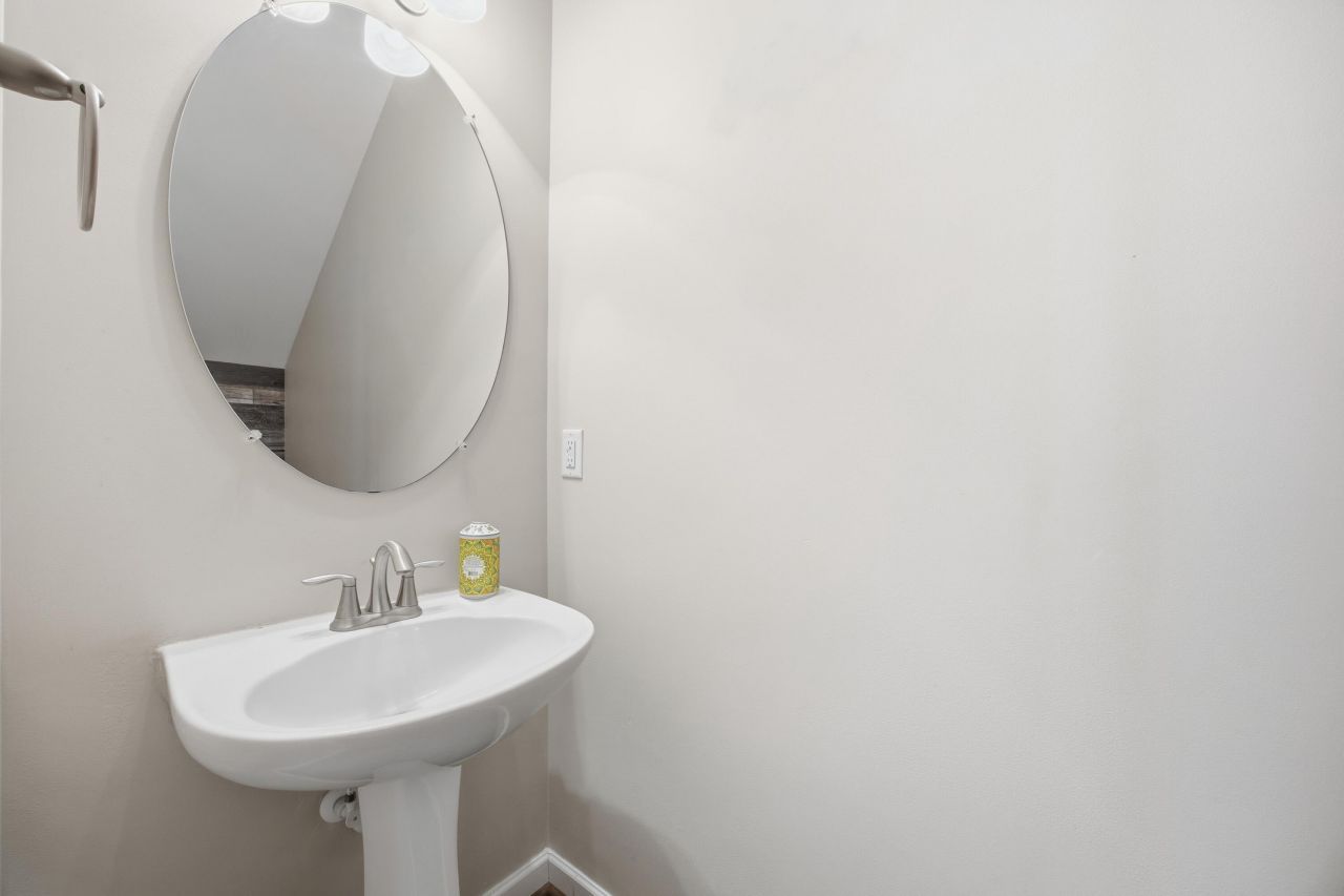 236 Berwick Drive Photo 19