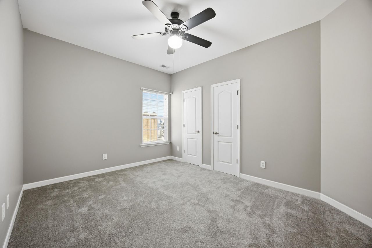 236 Berwick Drive Photo 21