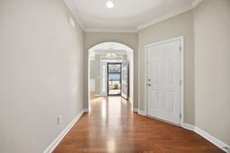 236 Berwick Drive photo 4