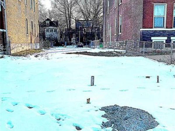 3824 Ashland Avenue , St Louis, MO 63107