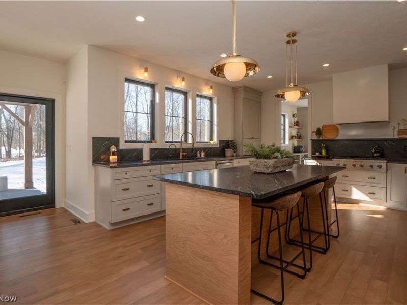 446 Brenelle Lane, Medina, OH 44256 Photo 17