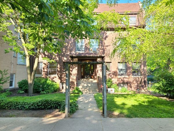 643 HINMAN Avenue, Unit 3S, Evanston, IL 60202