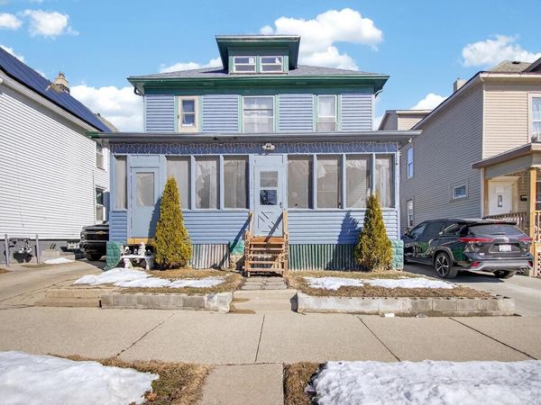 1826 Clayton AVENUE, Unit 1828, Racine, WI 53404