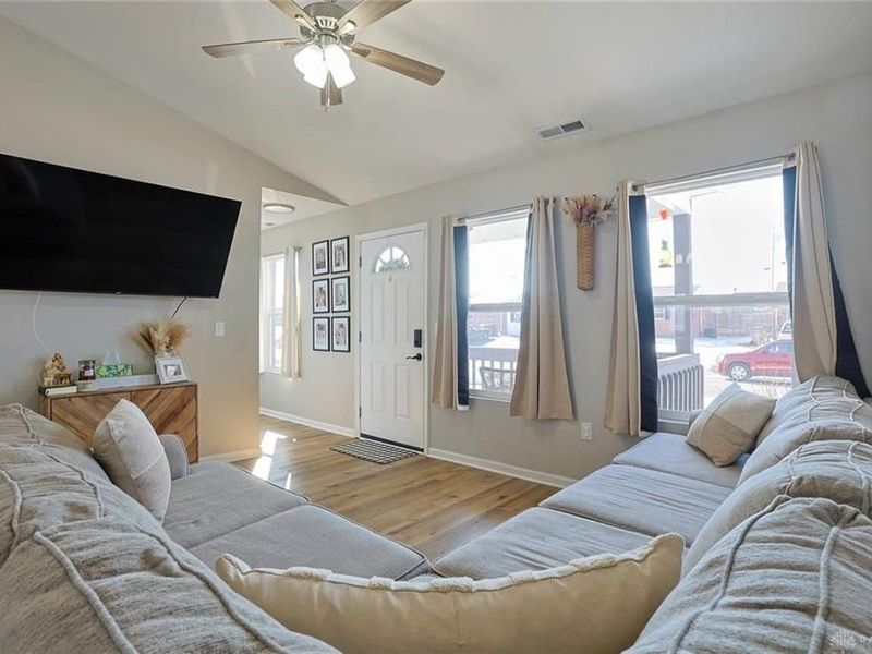 169 Brookmoor Drive, Brookville, OH 45309 Photo 4