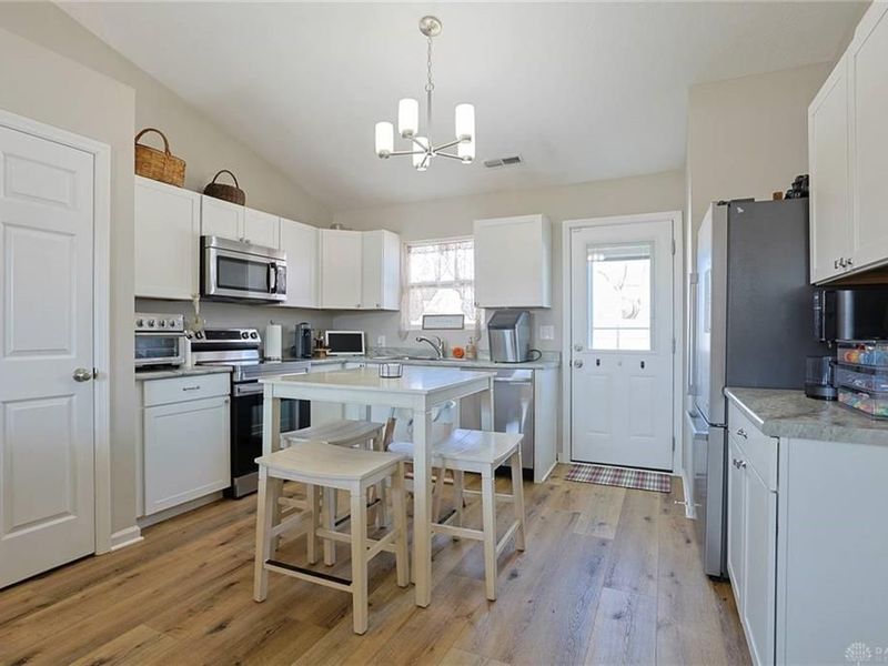 169 Brookmoor Drive, Brookville, OH 45309 Photo 6