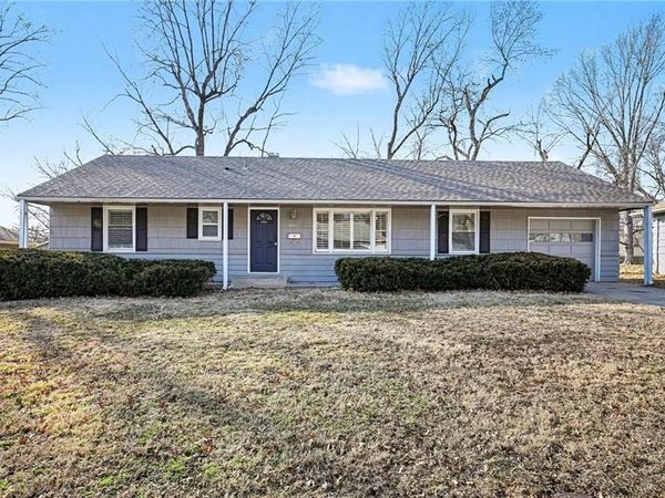 8002 Evanston Avenue, Raytown, MO 64138