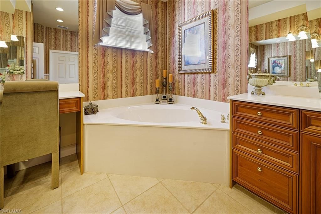 5021 Indigo Bay Blvd, Unit 202, Estero, FL 33928 Photo