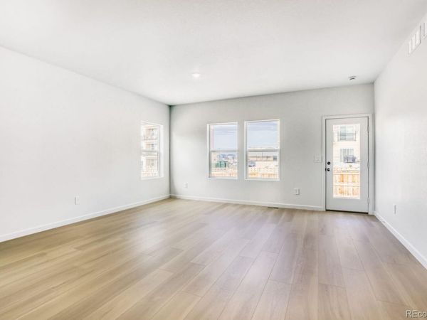 228 Kobe Lane, Johnstown, CO 80534