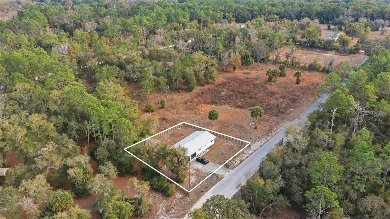 19511 SE 110th Avenue, Inglis, FL 34449 Photo